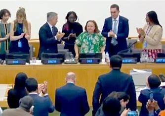 Adoption d'une Convention de l'ONU sur la lutte contre la cybercriminalité après des efforts sous la conduite de l'Algérie